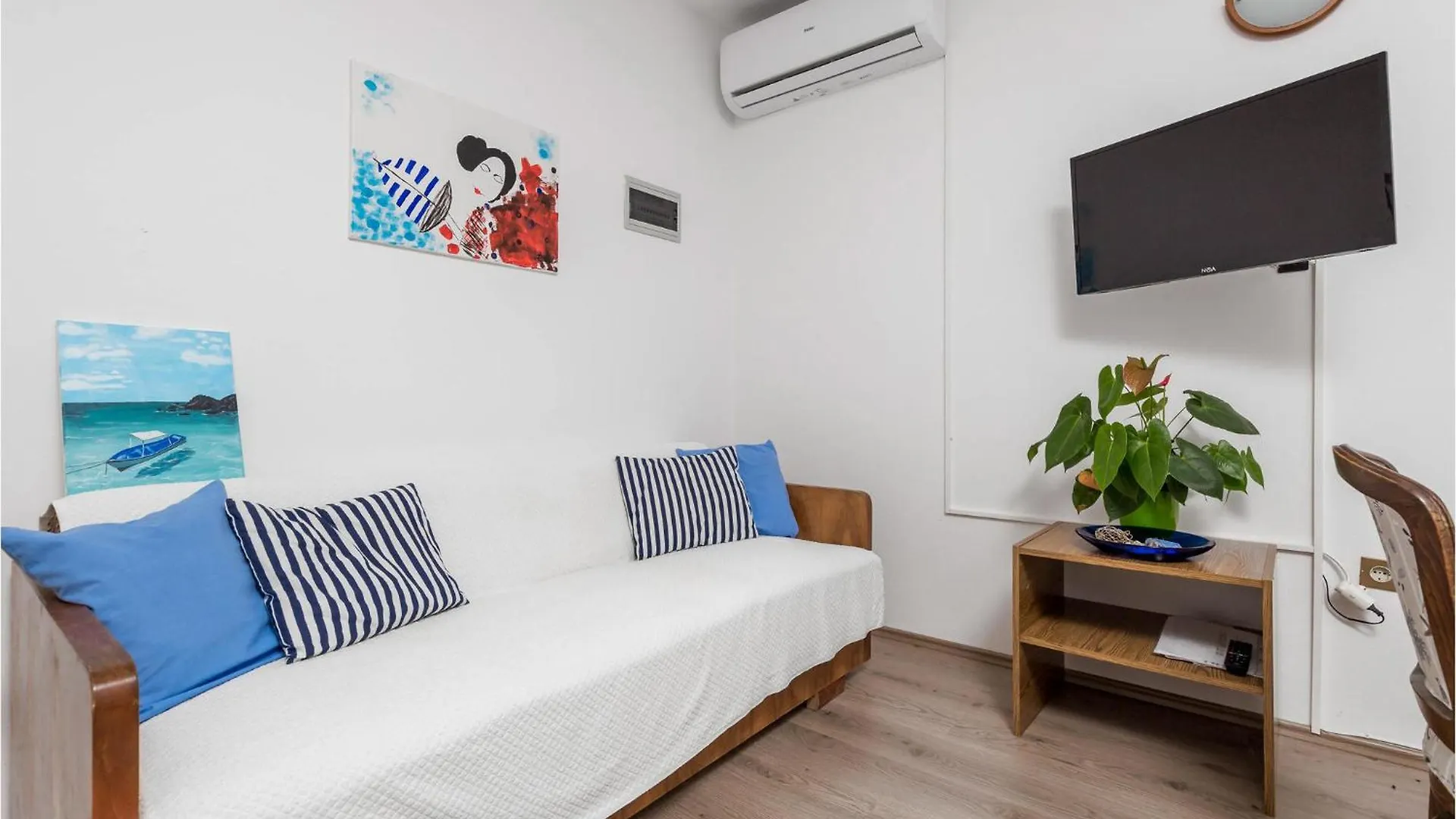 Nice Apartment In Lovran With Wifi