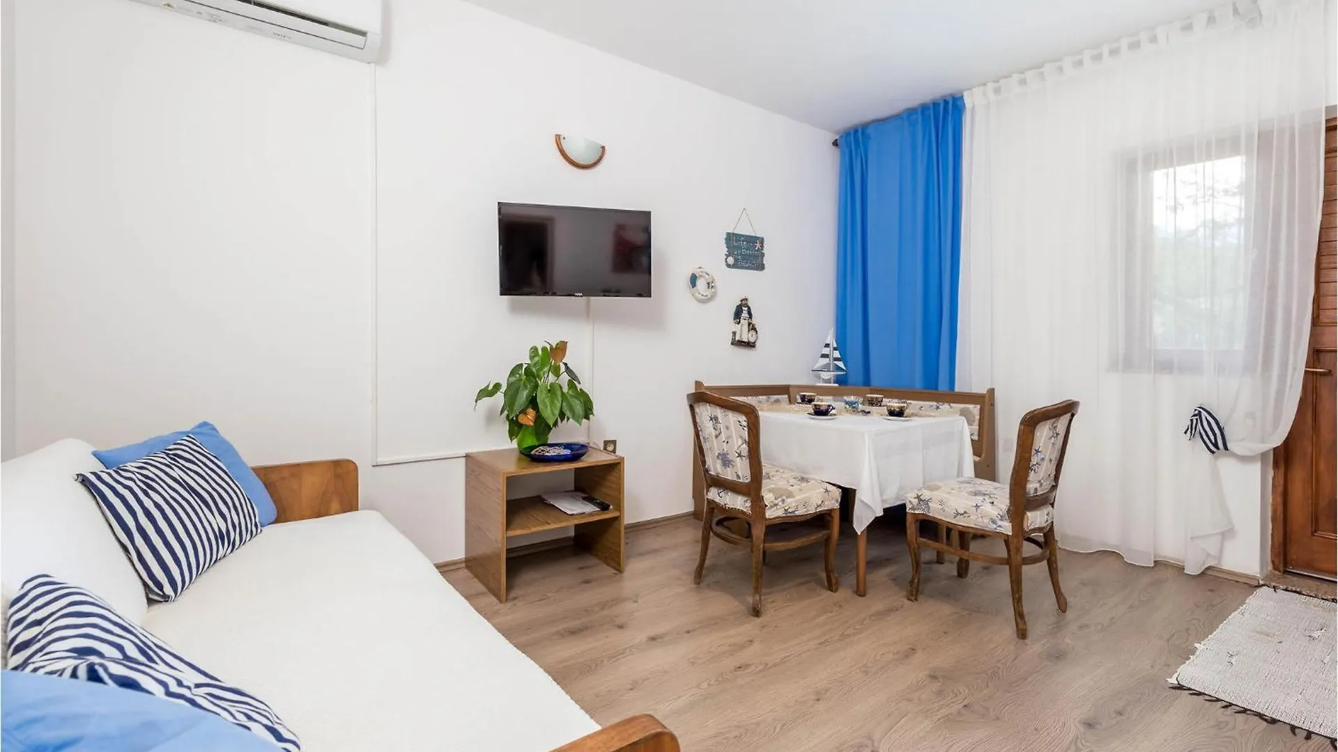 Nice Apartment In Lovran With Wifi